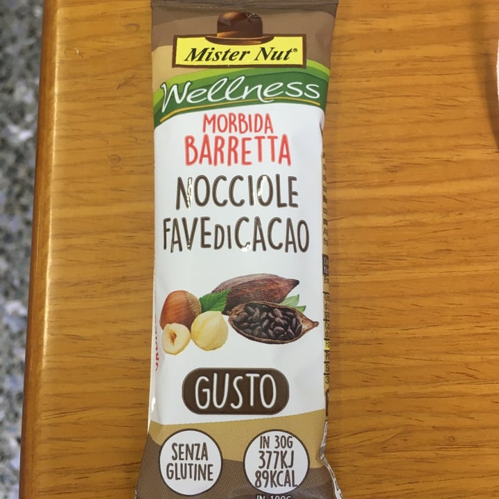 photo of Mister Nut Barretta nocciole e fave di cacao shared by @italianveggie on  26 Oct 2022 - review