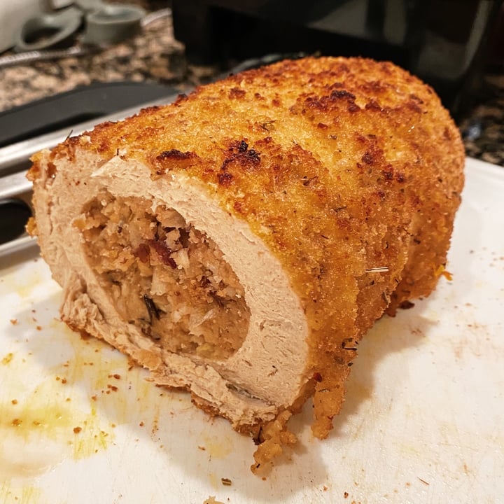 review photo of Gardein Holiday Roast shared by @thetreekisser on 05 Jan 2021 - review