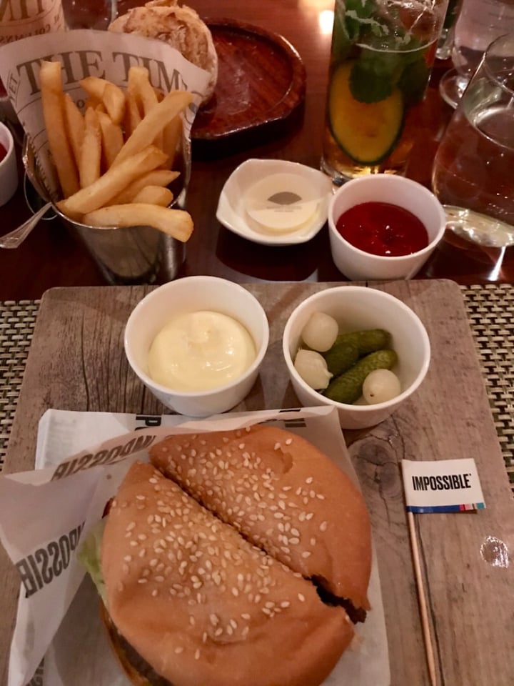 photo of Café Causette Impossible burger shared by @stevodedevo on  17 Apr 2019 - review