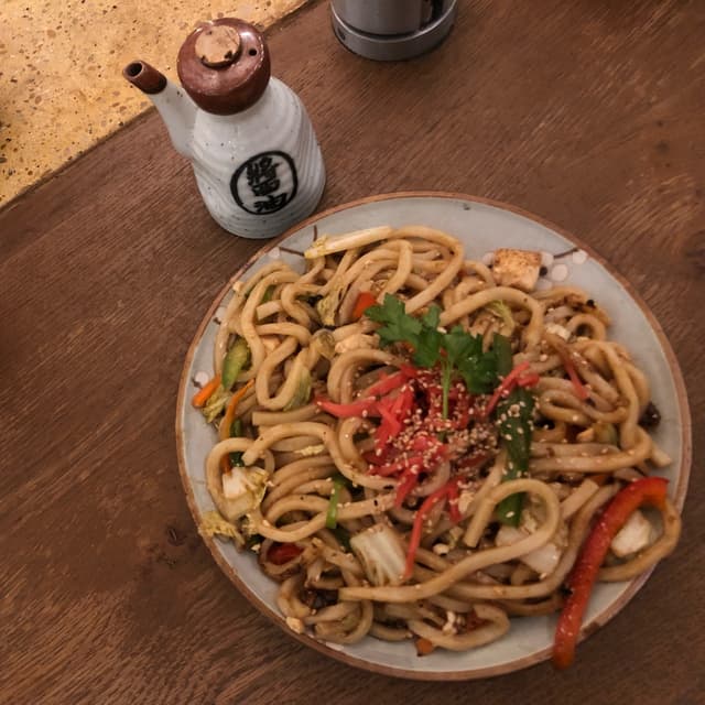 「Vegan udon」の料理の写真
