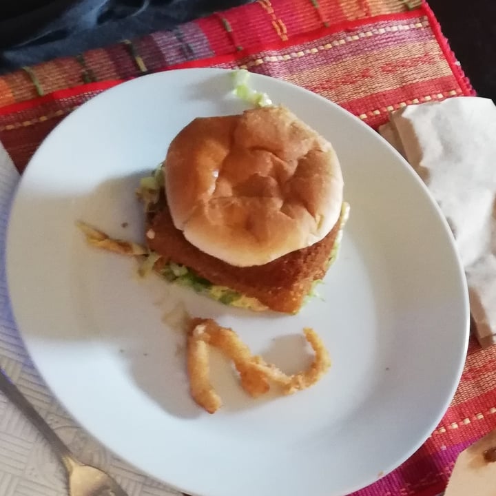 photo of Halo Burger Crispy Katsu Cheeseburger shared by @hloe on  01 Jul 2020 - review