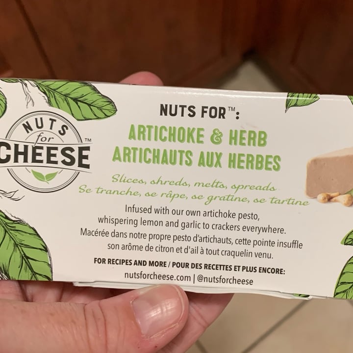 photo of Nuts For Cheese Artichoke & Herb shared by @nowmakeitvegan on  21 Aug 2022 - review