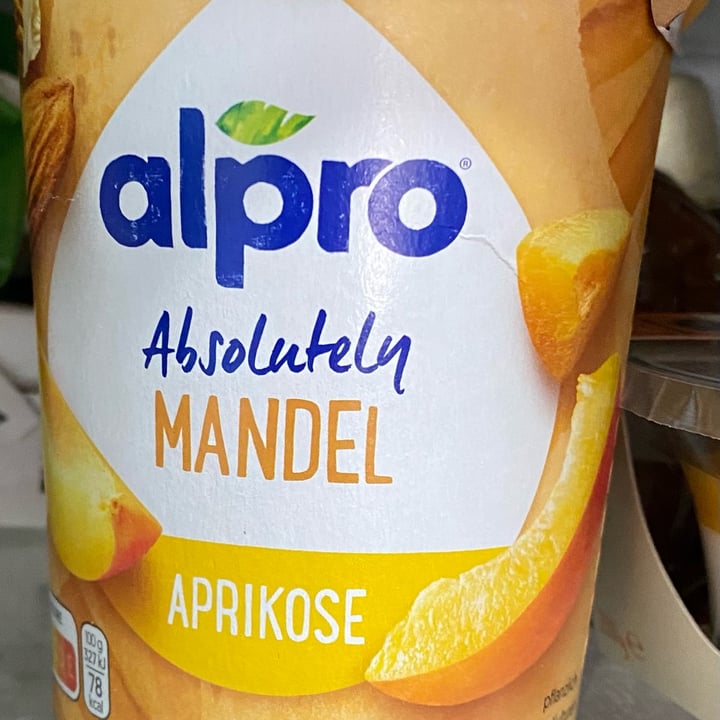 photo of Alpro Absolutely Almond Aprikose shared by @fabio995 on  17 Aug 2022 - review