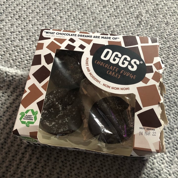 review photo of OGGS Chocolate Fudge Cakes shared by @katiesgalaxy on 18 Feb 2022 - review