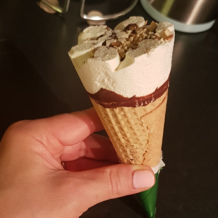 review photo of Fior di Natura 4 coni gelato soia shared by @veroveronica on 23 Jul 2022 - review