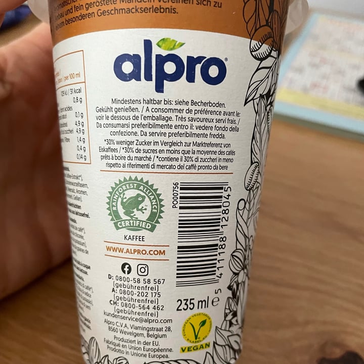photo of Alpro Plant-based Baristas Almond/Mandel Caffe shared by @kex on  31 Aug 2021 - review