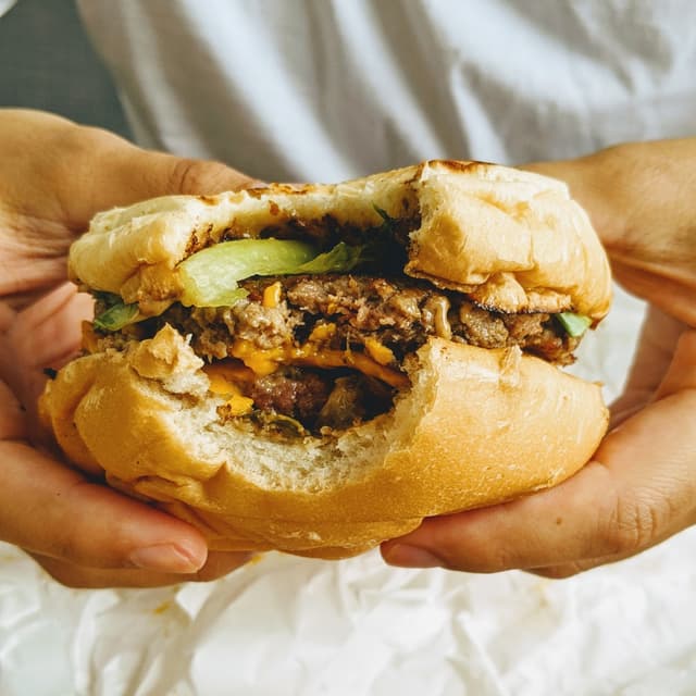 Photo of the dish “Double Cheese Burguer”