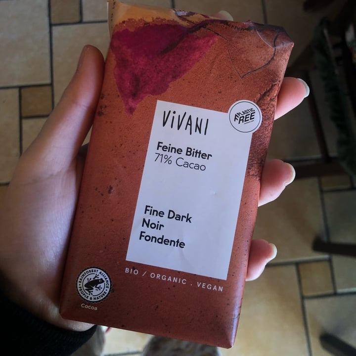 photo of Vivani Feine bitter 71 Cacao shared by @beatric3 on  25 Mar 2022 - review