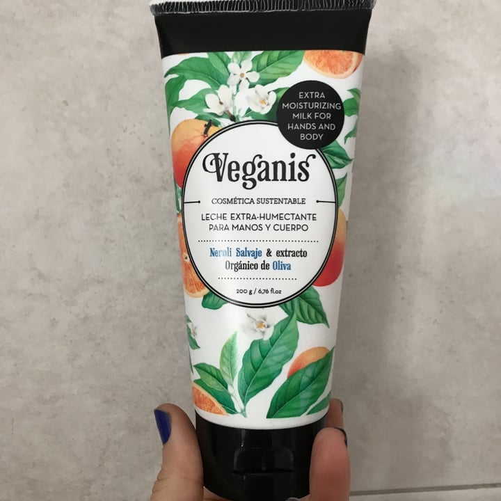 photo of Veganis LECHE EXTRA HUMECTANTE PARA MANOS Y CUERPO con Neroli Salvaje con extracto Orgánico de Oliva shared by @lolasatnam on  05 May 2021 - review