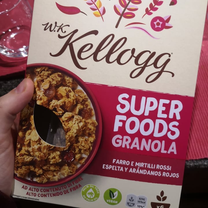 photo of Kellogg Super food granola shared by @frazaffa on  06 Dec 2021 - review