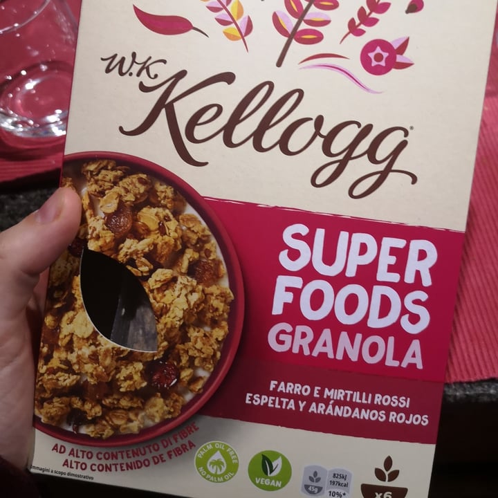 photo of Kellogg's Super food granola shared by @frazaffa on  06 Dec 2021 - review