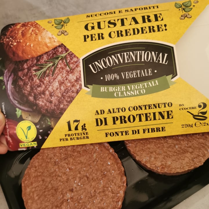 photo of Unconventional Burger Vegetale Classico - Classic Burger shared by @annalisabaccini on  30 Sep 2022 - review