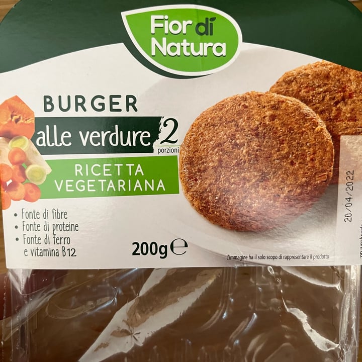 review photo of Fior di Natura Burger alle verdure (2 porzioni) shared by @lulli88 on 05 Apr 2022 - review