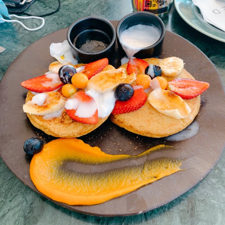 review photo of Naked Kitchen & Coffee Bar Pumpkin Flapjacks shared by @eliomoavero on 06 Aug 2021 - review