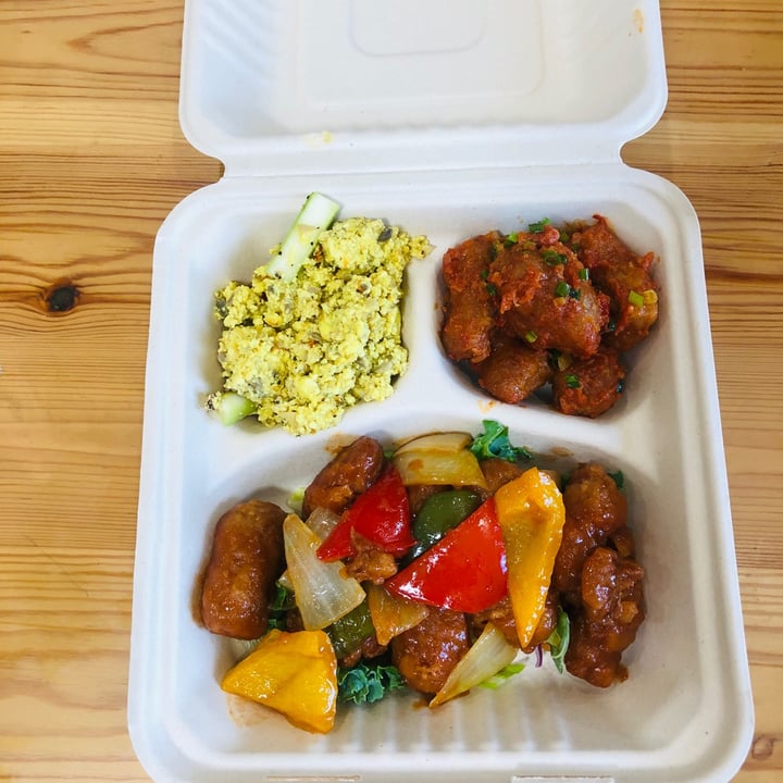 review photo of Peace Cafe Hawaii Mixed Plate shared by @fujitaveg on 18 Sep 2021 - review