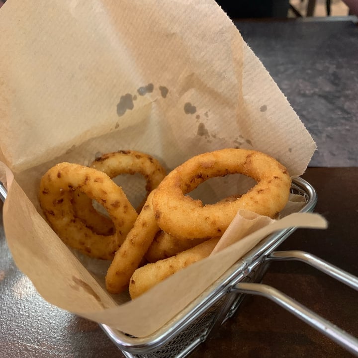 review photo of Smoky Jo Restaurant Anelli di Cipolla shared by @kiara1708 on 07 Jul 2022 - review