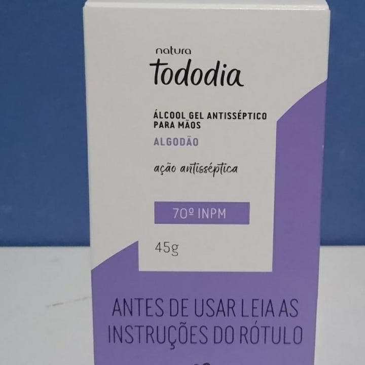 photo of Natura Álcool em gel antisséptico para mãos. Algodão shared by @igorglaeser on  24 Apr 2022 - review