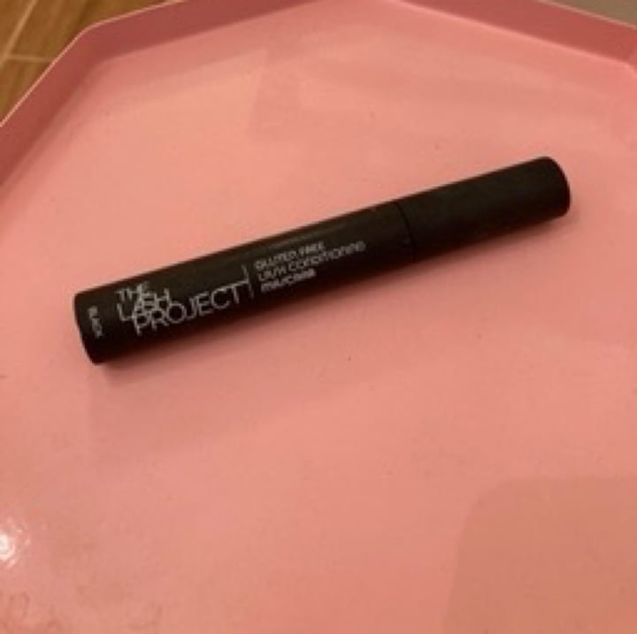photo of Red Apple lipstick The Lash Project Mascara shared by @chasiu on  07 Jun 2020 - review