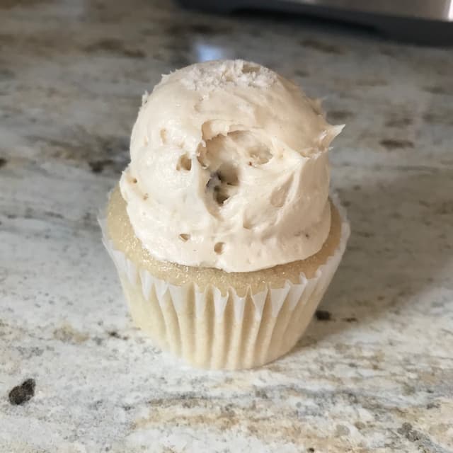 Photo of the dish “Chocolate chip cookie dough cupcake”