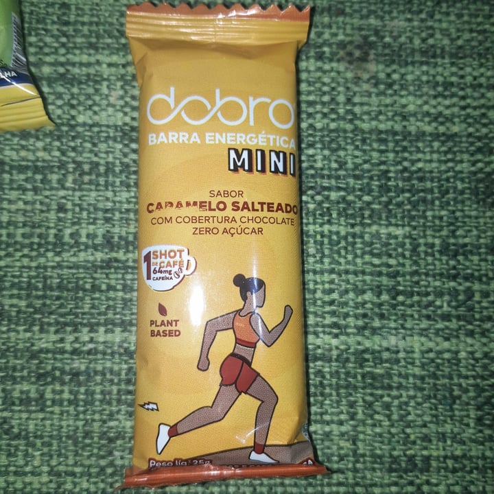 photo of Dobro Mini Barra Energética Caramelo Salteado shared by @dfunatsu on  29 Apr 2022 - review