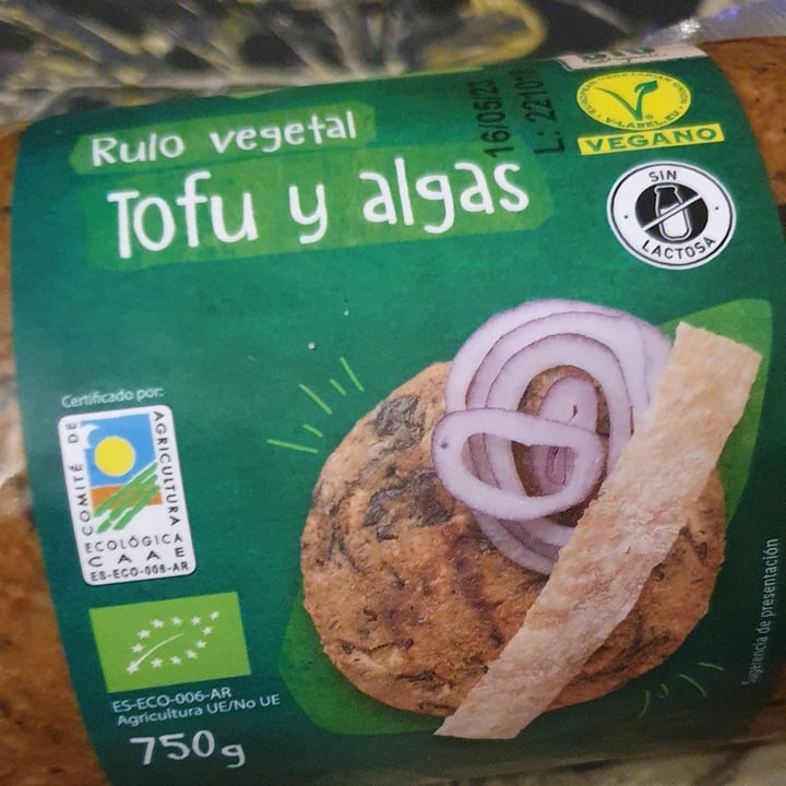 photo of Vemondo  Rulo de Tofu y Algas shared by @cris-cristina on  04 Nov 2022 - review