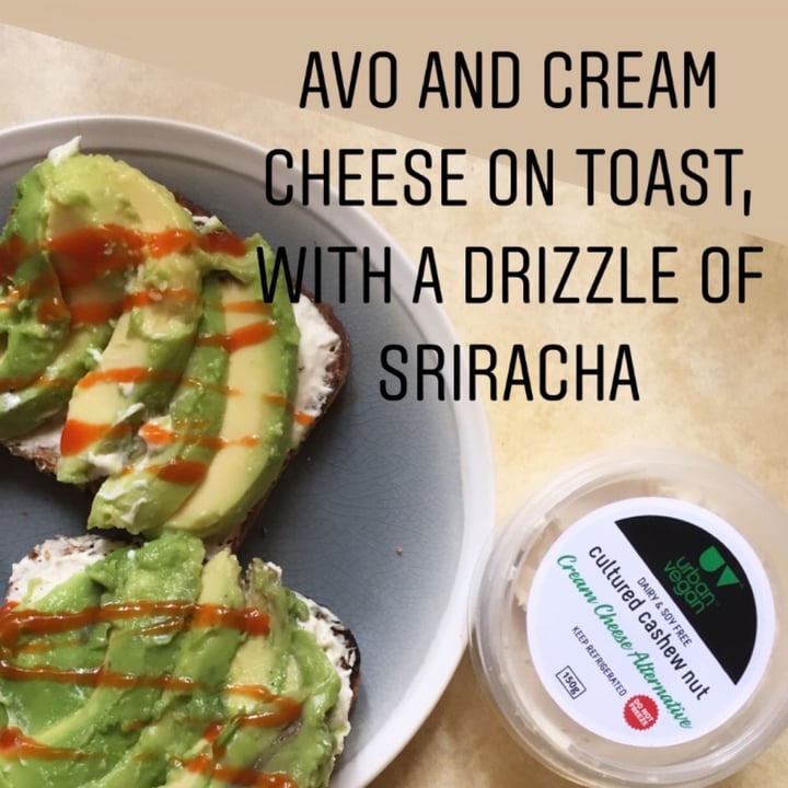 review photo of Urban Vegan Cultured Cashew Nut Cream Cheese Alternative shared by @juwairiyyah on 19 Jan 2021 - review