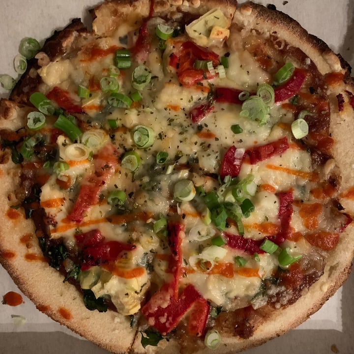 photo of CHEZ ZAC Pizzeria - Delivery / Livraison / Takeaway Thai Pizza shared by @dansvatek on  24 Nov 2021 - review