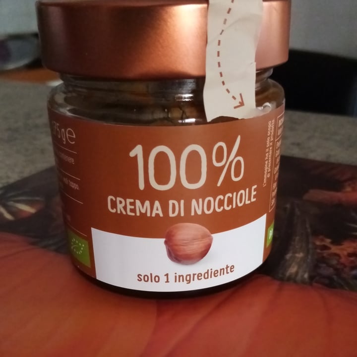 photo of Euro Company food for change 100% crema di nocciole shared by @valy88 on  08 Oct 2022 - review