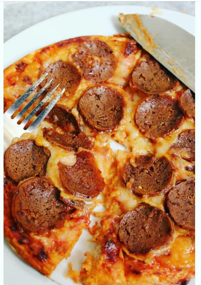 Vegan Pepperoni Pizza from MyPlantDeli - Vegan Product Reviews ...