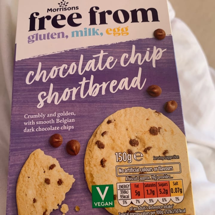 review photo of Morrisons chocolate chip shortbread shared by @jordana1 on 18 Jul 2022 - review