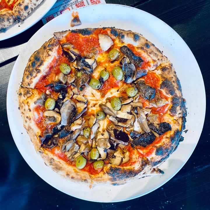 review photo of ZAZZ Pizza Veganized Marinara With Mushrooms & Olives shared by @vikas on 08 Oct 2020 - review