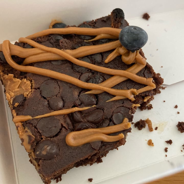 photo of Roots Lounge Bude Biscoff Brownie shared by @hollya113 on  27 May 2022 - review