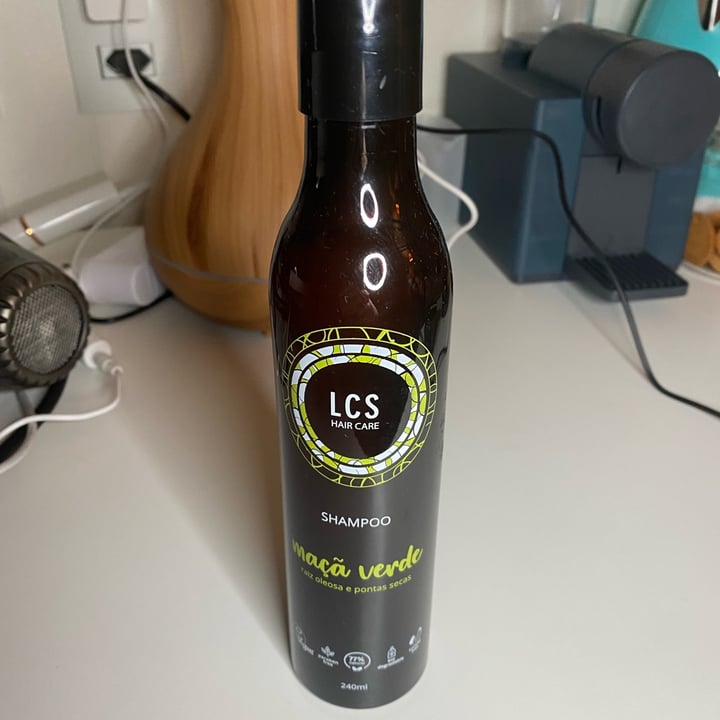 review photo of Laces and Hair Shampoo De Maçã Verde shared by @flacalux on 13 May 2022 - review