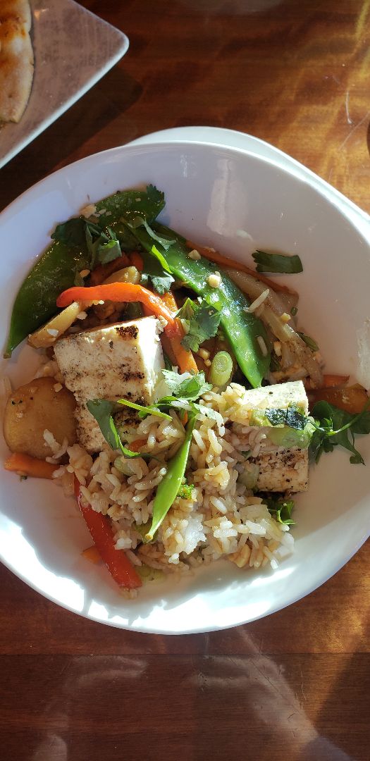 photo of Crave American Kitchen & Sushi Bar Vegan Stir Fry shared by @ambularfortheanimals on  15 Dec 2018 - review