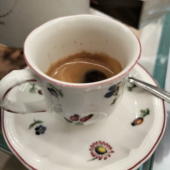 photo of PastiChéri Caffè espresso shared by @raffa70s70 on  29 Dec 2021 - review