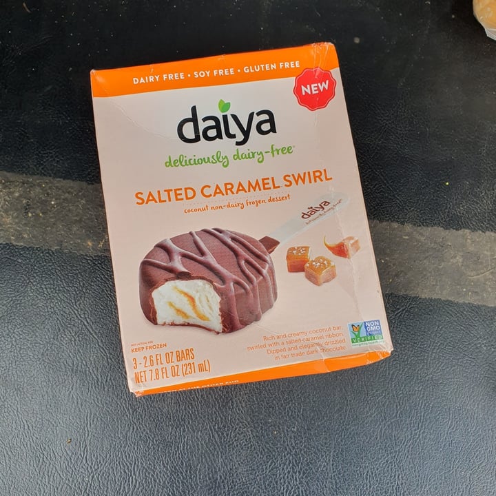 photo of Daiya Salted Caramel Swirl coconut non-dairy frozen dessert shared by @paniwilson on  21 May 2021 - review