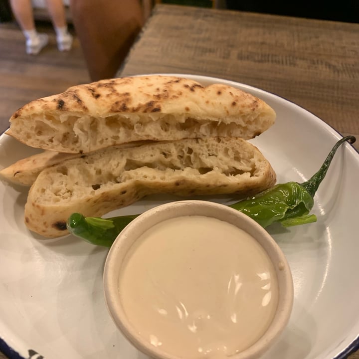 photo of Miznon Singapore Free flow pita bread shared by @dooodle on  01 Aug 2022 - review