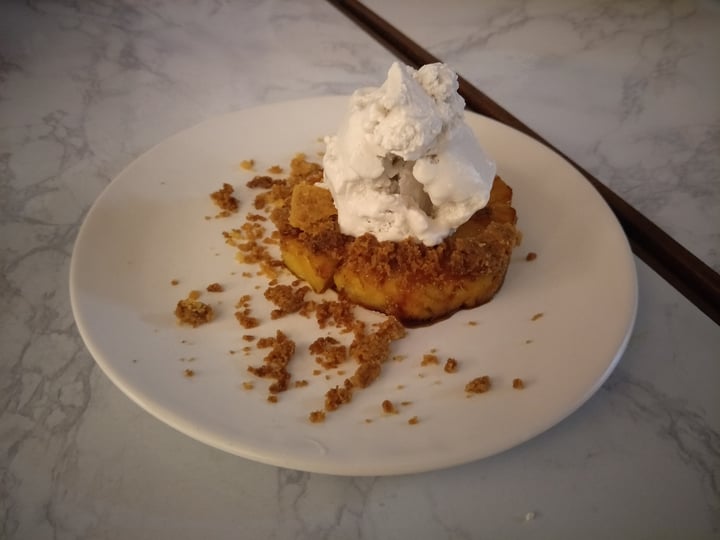 photo of HRVST Cafe & Bar Caramelized Pineapple & Clove Ice Cream shared by @lou on  09 Apr 2018 - review
