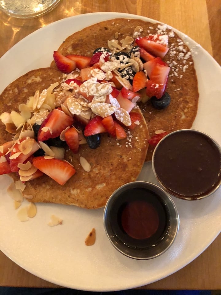 review photo of Lola Rosa Place des Arts Pancakes (brunch) shared by @biancadr21 on 26 Feb 2020 - review