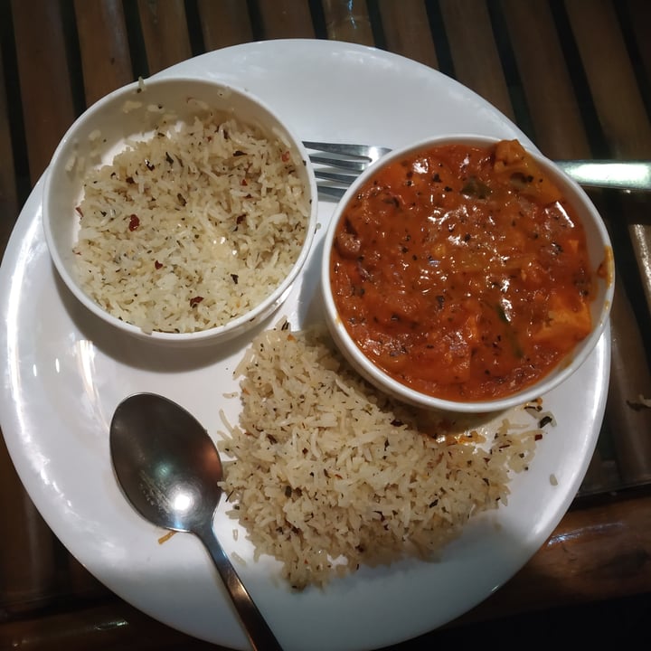 review photo of Pure Soul Cafe & Organic Kitchen Mushroom and Tofu Gravy With Rice shared by @rainy on 15 Oct 2020 - review