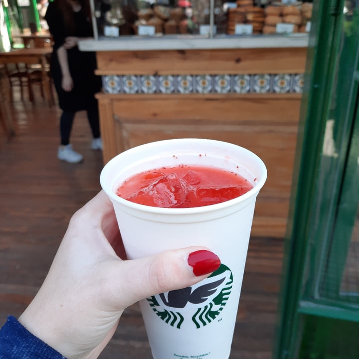 photo of Le Pain Quotidien Limonada con frutilla shared by @vegaly on  22 Aug 2021 - review