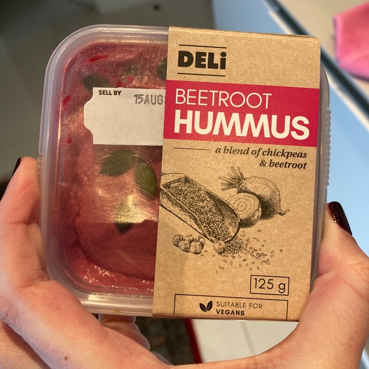 photo of Checkers Housebrand Beetroot hummus shared by @phoebekon2 on  06 Aug 2020 - review