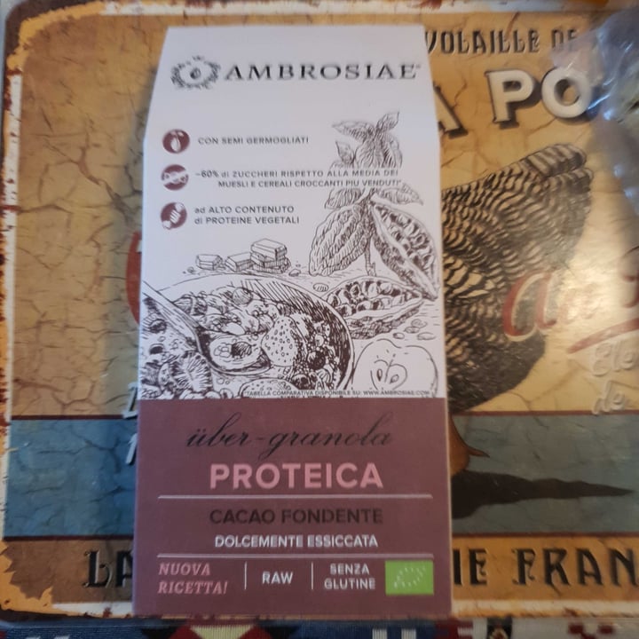 review photo of Ambrosiae Granola proteica cacao fondente shared by @pettirhoeu on 29 Apr 2021 - review