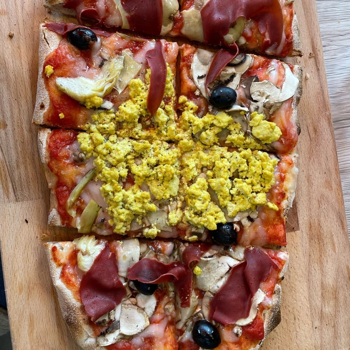 review photo of Al Pachino Pizza Capricciosa shared by @sharonluccitti on 05 Oct 2022 - review