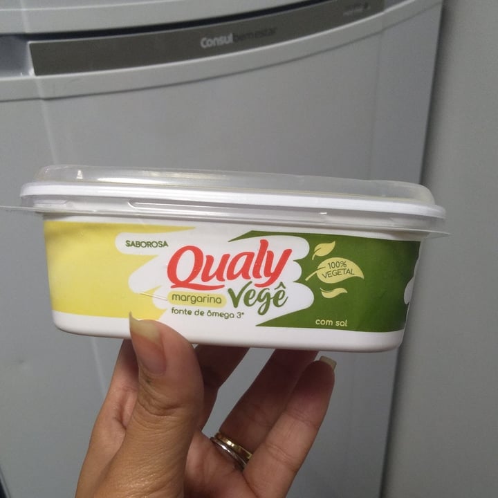 photo of Qualy Vegê Margarina 100% vegetal shared by @juliendz on  14 Dec 2022 - review