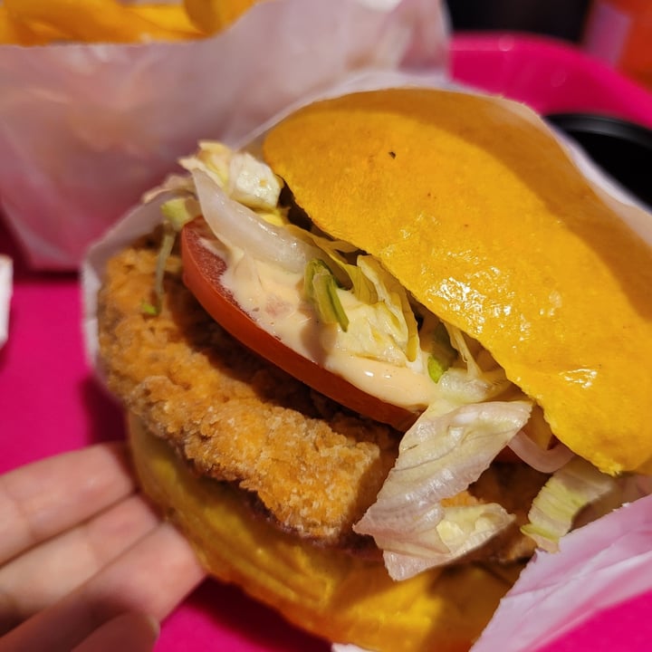 photo of VEGAN FOX Saved Chicken Fresh shared by @yuirimiyagi on  06 Mar 2022 - review