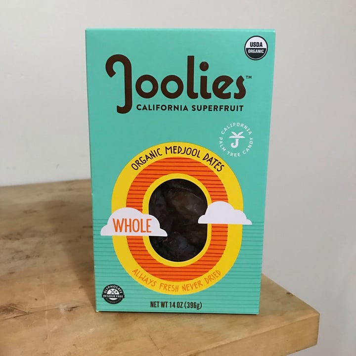 review photo of Joolies Super Fruit Organic Medjool Dates shared by @katieslaughter on 01 Jan 2021 - review