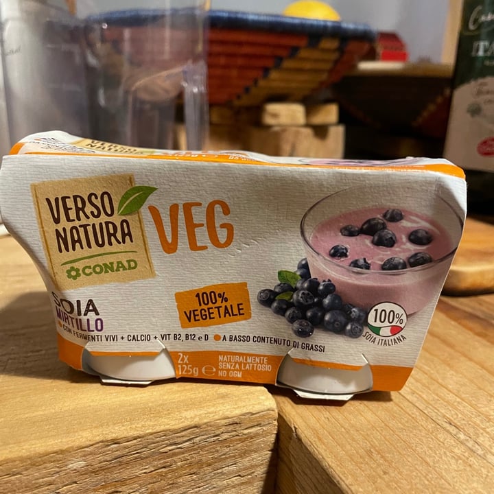 photo of Verso Natura Conad Veg Yogurt Soia Mirtillo shared by @lacompagniadialex on  06 Sep 2021 - review