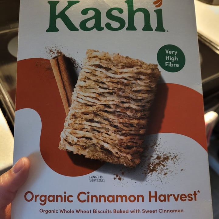 photo of Kashi Organic cinnamon Harvest shared by @veganelduderino on  31 Jul 2022 - review