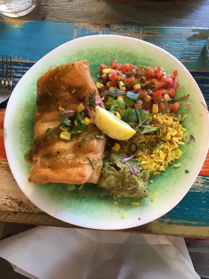 photo of Hecho en Mexico Chimichanga shared by @semwich on  19 Jan 2019 - review